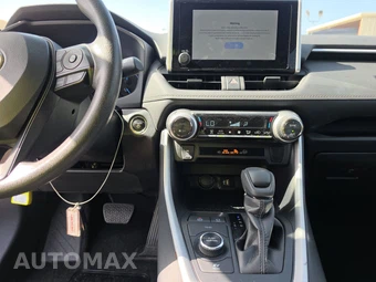 2025 Toyota RAV4 Hybrid XLE - miniatura 11