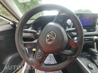 2025 Toyota RAV4 Hybrid XLE - miniatura 10