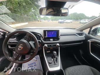 2025 Toyota RAV4 Hybrid XLE - miniatura 11