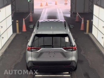 2025 Toyota RAV4 Hybrid XLE - miniatura 5