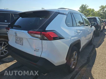 2025 Toyota RAV4 Hybrid XLE - miniatura 4