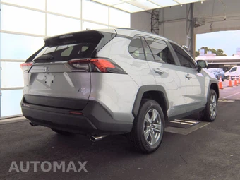 2025 Toyota RAV4 Hybrid XLE - miniatura 4