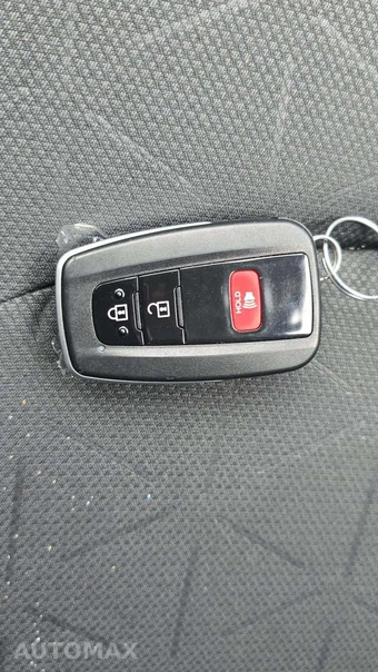 2025 Toyota RAV4 Hybrid XLE - miniatura 18