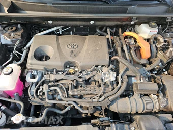2025 Toyota RAV4 Hybrid XLE - miniatura 15