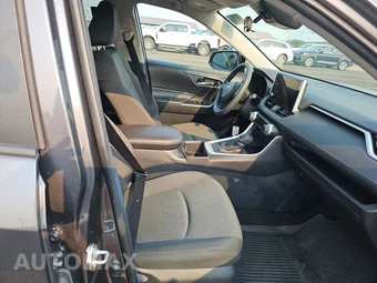 2025 Toyota RAV4 Hybrid XLE - miniatura 8