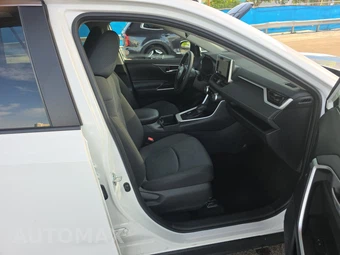 2025 Toyota RAV4 Hybrid XLE - miniatura 8
