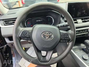 2025 Toyota RAV4 Hybrid XLE - miniatura 10