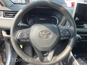 2025 Toyota RAV4 Hybrid XLE - miniatura 10