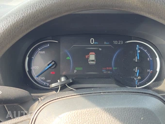 2025 Toyota RAV4 Hybrid XLE - miniatura 12