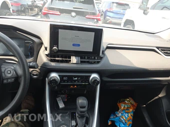 2025 Toyota RAV4 Hybrid XLE - miniatura 11