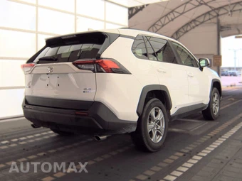 2025 Toyota RAV4 Hybrid XLE - miniatura 4