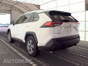 2025 Toyota RAV4 Hybrid XLE - miniatura 6