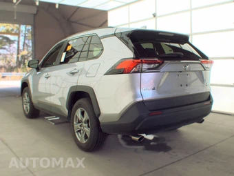 2025 Toyota RAV4 Hybrid XLE - miniatura 6