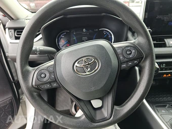 2025 Toyota RAV4 Hybrid XLE - miniatura 10