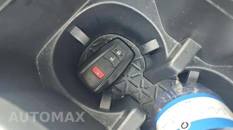2025 Toyota RAV4 Hybrid XLE - miniatura 20