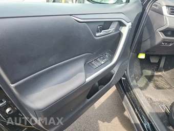 2025 Toyota RAV4 Hybrid XLE - miniatura 9