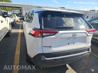 2025 Toyota RAV4 Hybrid XLE - miniatura 6