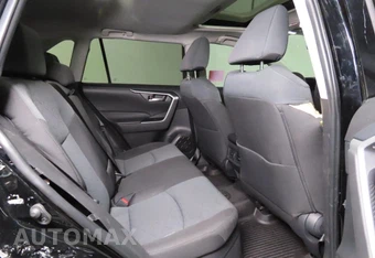 2025 Toyota RAV4 Hybrid XLE - miniatura 6