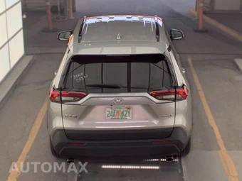 2025 Toyota RAV4 Hybrid XLE - miniatura 5