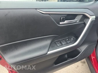 2025 Toyota RAV4 Hybrid XLE - miniatura 9