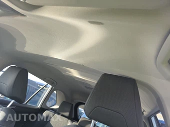 2025 Toyota RAV4 Hybrid XLE - miniatura 18