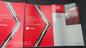 2025 Toyota RAV4 Hybrid XLE - miniatura 18