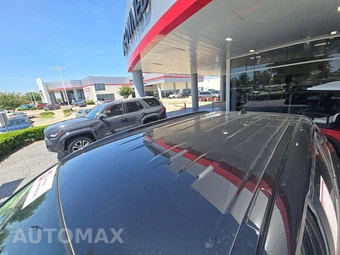 2025 Toyota RAV4 Hybrid XLE - miniatura 12