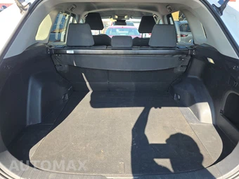 2025 Toyota RAV4 Hybrid XLE - miniatura 16