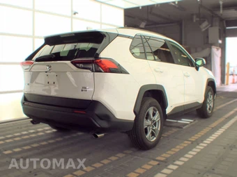 2025 Toyota RAV4 Hybrid XLE - miniatura 4