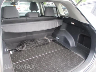 2025 Toyota RAV4 Hybrid XLE - miniatura 17