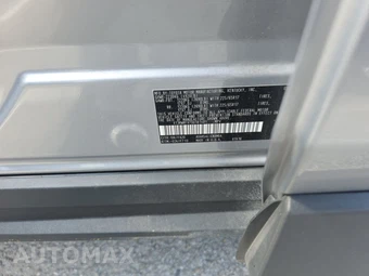 2025 Toyota RAV4 Hybrid XLE - miniatura 14