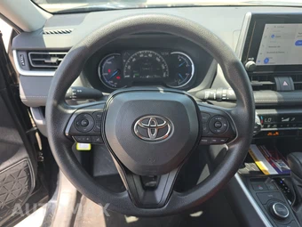 2025 Toyota RAV4 Hybrid XLE - miniatura 10