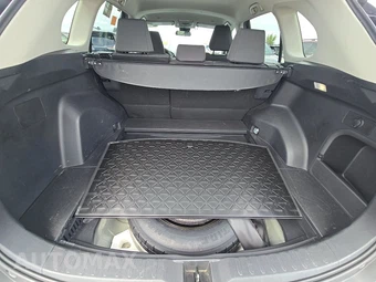 2025 Toyota RAV4 Hybrid XLE - miniatura 16