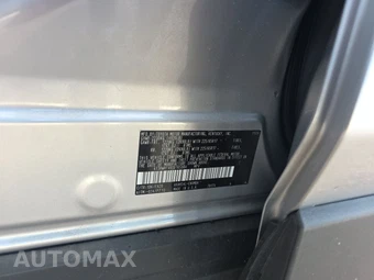 2025 Toyota RAV4 Hybrid XLE - miniatura 15