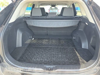 2025 Toyota RAV4 Hybrid XLE - miniatura 16