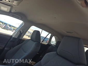 2025 Toyota RAV4 Hybrid XLE - miniatura 18