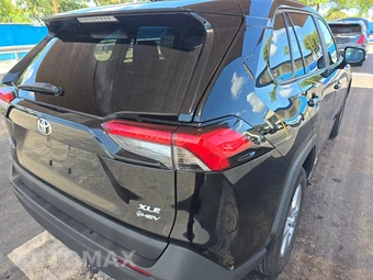2025 Toyota RAV4 Hybrid XLE - miniatura 4