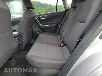 2025 Toyota RAV4 Hybrid XLE - miniatura 13