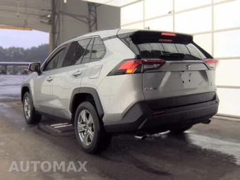 2025 Toyota RAV4 Hybrid XLE - miniatura 6