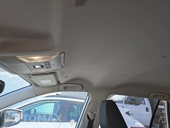 2025 Toyota RAV4 Hybrid XLE - miniatura 20