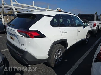 2025 Toyota RAV4 Hybrid XLE - miniatura 4
