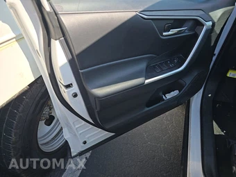 2025 Toyota RAV4 Hybrid XLE - miniatura 9