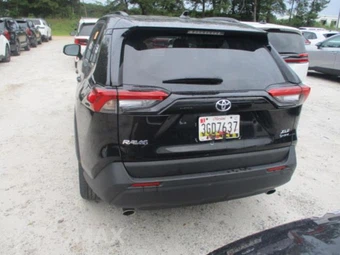 2025 Toyota RAV4 Hybrid XLE - miniatura 13