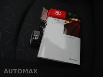 2025 Toyota RAV4 Hybrid XLE - miniatura 9