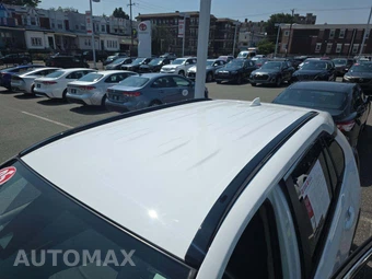 2025 Toyota RAV4 Hybrid XLE - miniatura 12
