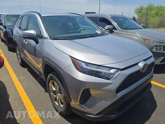 2025 Toyota RAV4 Hybrid XLE - miniatura 3