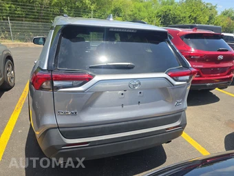 2025 Toyota RAV4 Hybrid XLE - miniatura 5