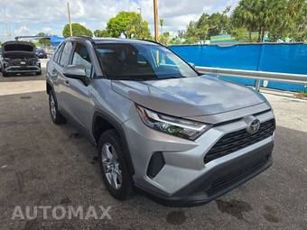 2025 Toyota RAV4 Hybrid XLE - miniatura 3