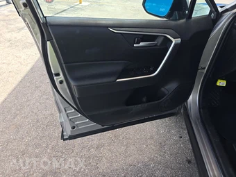 2025 Toyota RAV4 Hybrid XLE - miniatura 9