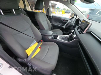 2025 Toyota RAV4 Hybrid XLE - miniatura 8